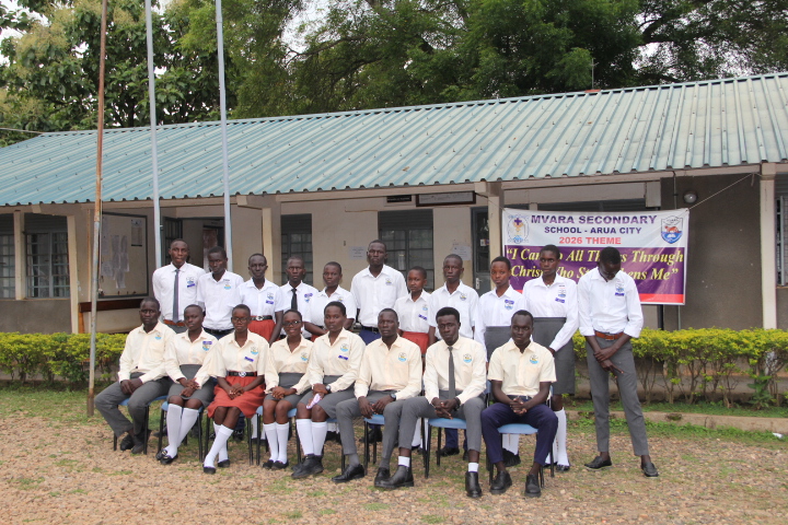 Prefects of 2026 pose for a picture in front of the Administration Block