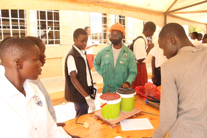 Students exhibiting project work